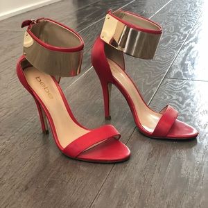 Bcbg shoes size 6